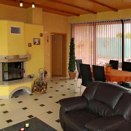 Zum Katzengrund I By Interhome